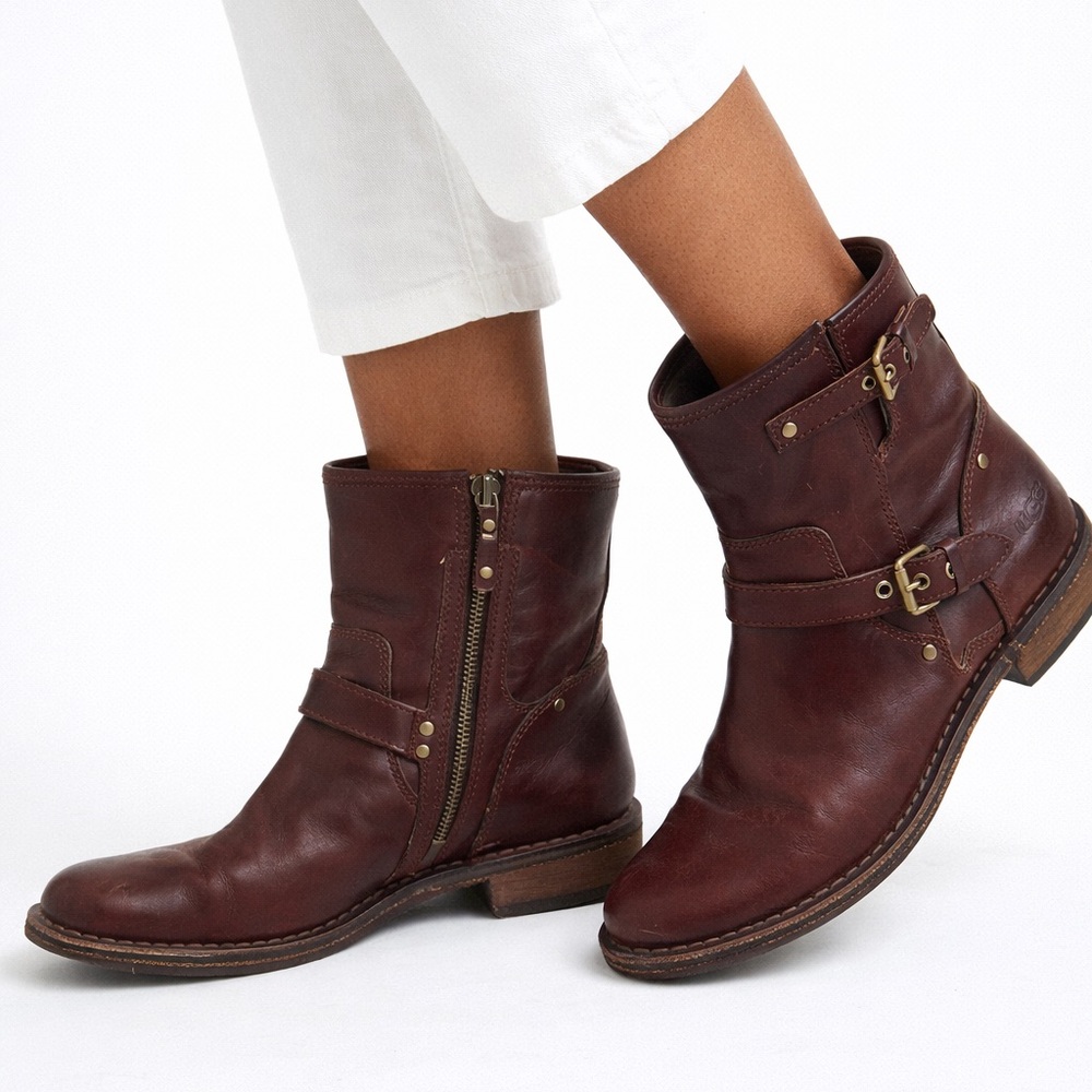 UGG Vintage Fabrizia Leather Moto Harness Brown Buckle Boots Women’s Size 11